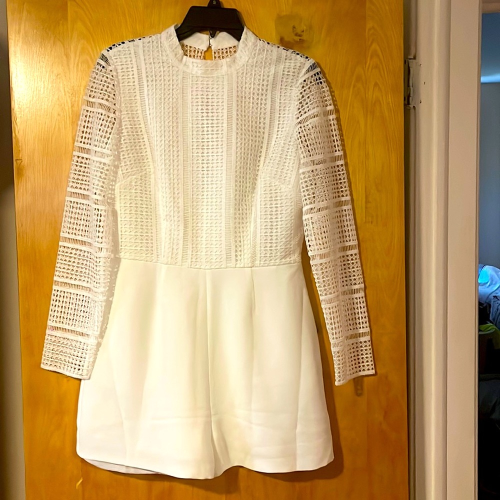 NWT REISS sz 8 White Romper perfect for so many occasions
